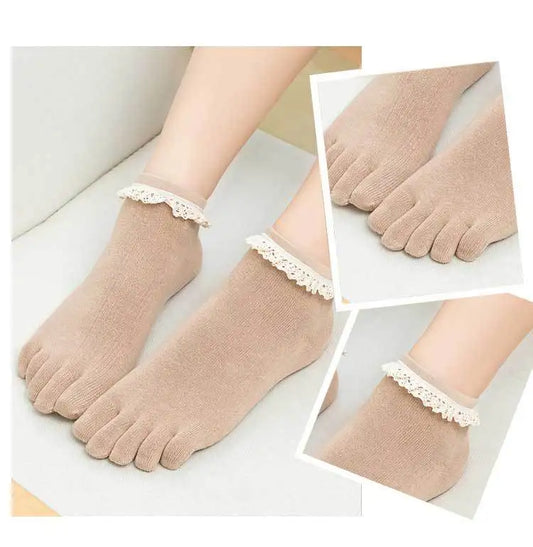 Women's Ankle Lace Toe Socks - 1 Pair