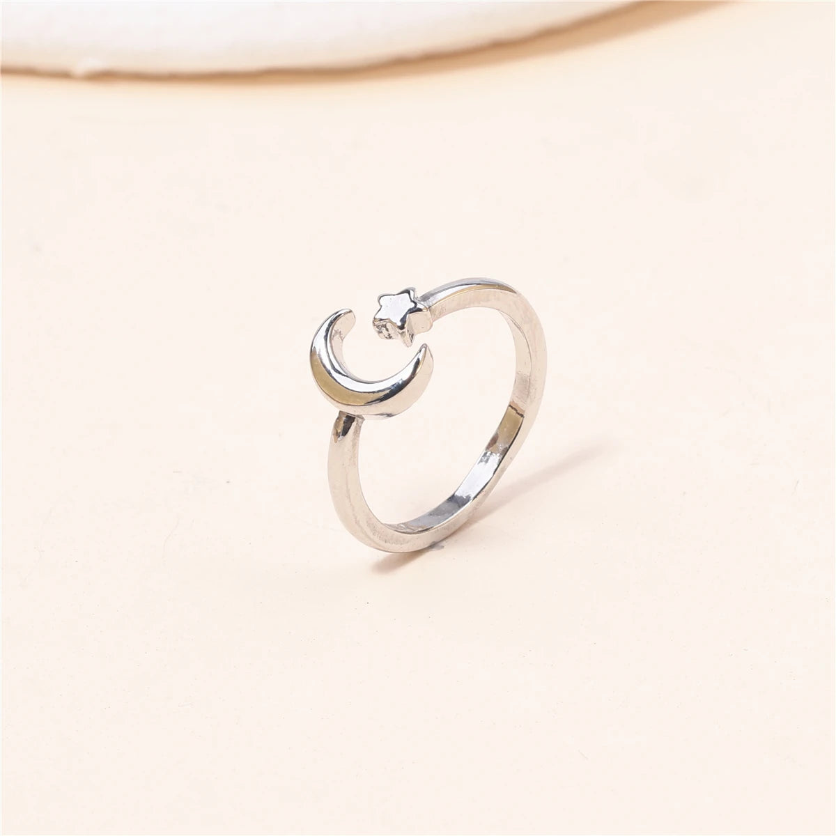 Adjustable Star Moon Gold/Silver Toe Ring - 1 pc